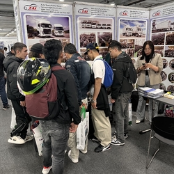 КИТАЙ SHENZHEN TWOO AUTO INDUSTRIAL LTD Профиль компании