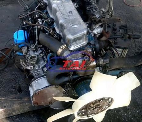 Хорошая цена. Хорошее состояние аксессуаров двигателя дизеля Nissan SD22 используемое SD23 онлайн