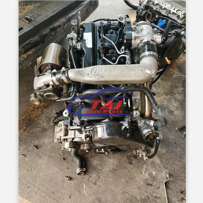 Хорошая цена Оригинальный подержанный дизельный двигатель Nissan TS16949 ZD25 ZD25TCR с коробкой передач онлайн